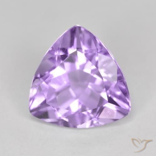 Amatista Violeta medio natural de 2.86 ct, Trillón, VS