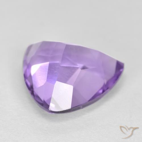 Amatista Violeta medio natural de 2.73 ct, Trillón, VS