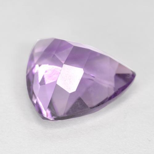 Amatista Violeta rosado medio natural de 2.81 ct, Trillón, VS