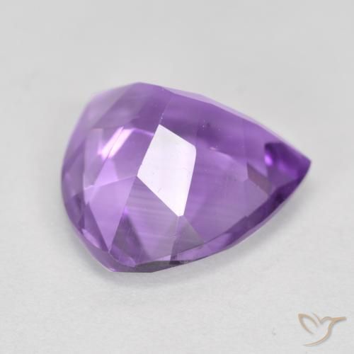Amatista Violeta rosado natural de 2.68 ct, Trillón, VS