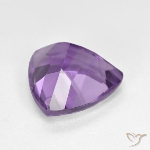 Amatista Violeta oscuro natural de 2.78 ct, Trillón, VS-SI