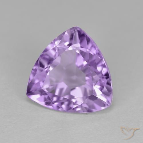Amatista Violeta oscuro natural de 2.91 ct, Trillón, VS