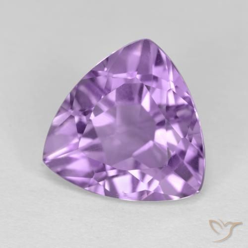 Amatista Violeta medio natural de 2.89 ct, Trillón, VS