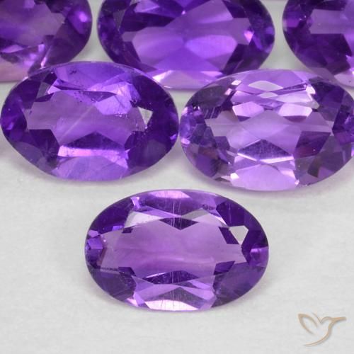 0.40ct Natural Violeta vívido Amatista, Ovalada, VS