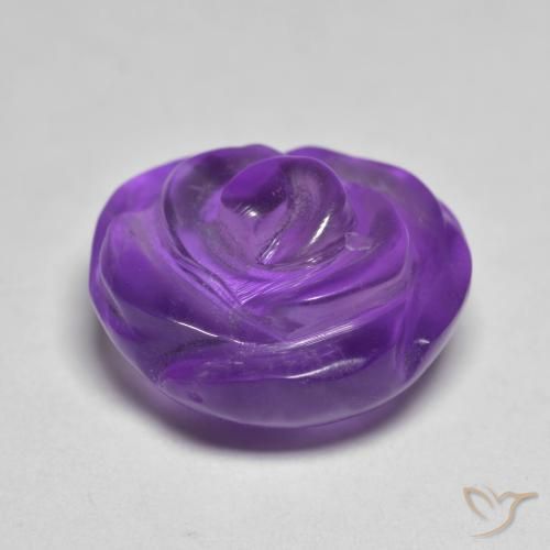 Amatista Violeta claro medio natural de 10.05 ct, Corte Flor, Translúcido