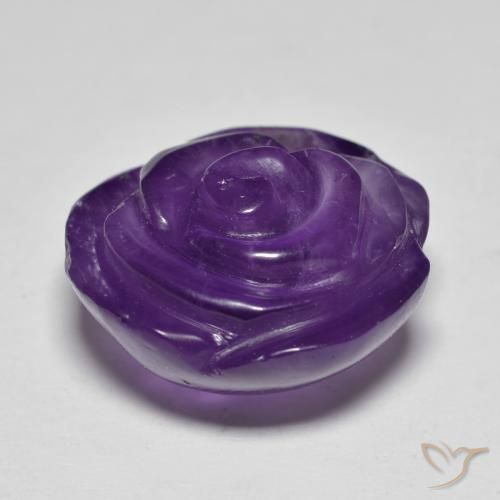 Amatista Violeta medio natural de 18.09 ct, Corte Flor, Translúcido