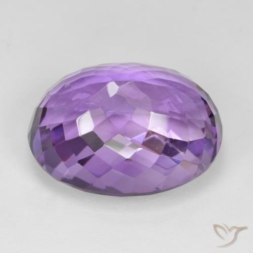 Amatista Violeta vívido natural de 20.84 ct, Ovalada, VS
