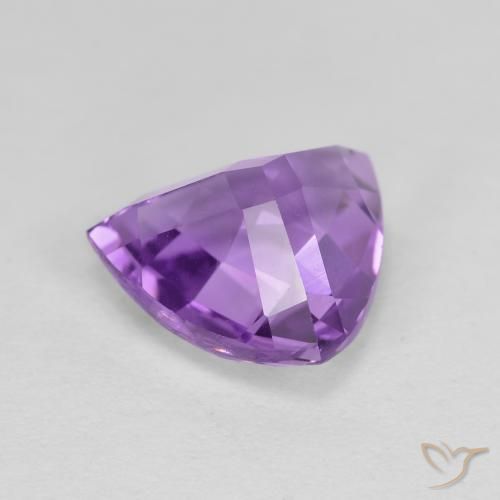 Amatista Violeta medio natural de 3.09 ct, Trillón, VVS-VS