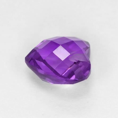Amatista Violeta vívido natural de 1.74 ct, Forma de corazón, VVS-VS