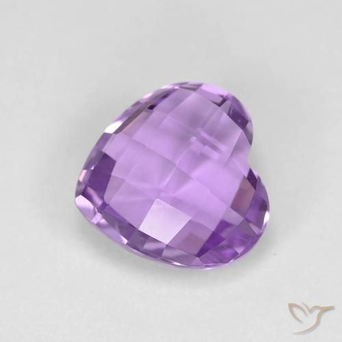 Amatista Violeta iris natural de 1.96 ct, Corazón, VVS
