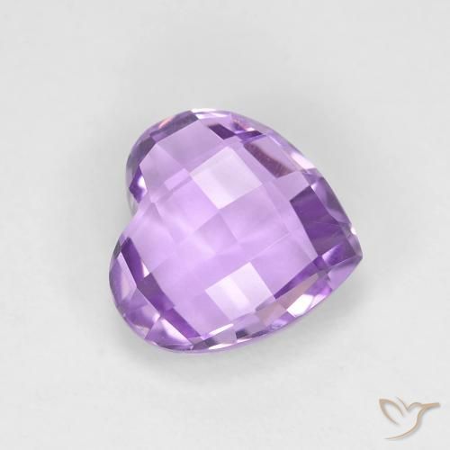 Amatista Violeta medio natural de 1.95 ct, Corazón, VVS