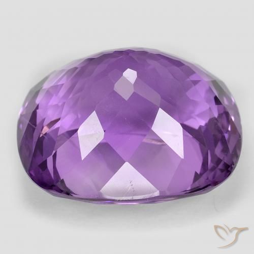 Amatista Violeta medio natural de 54.24 ct, Forma Cojín, VVS-VS