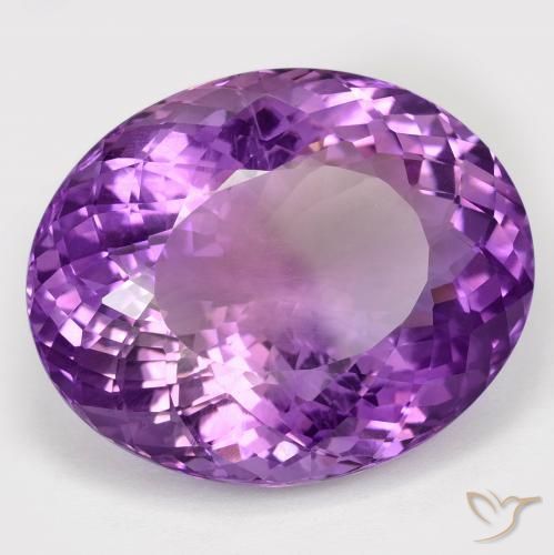 Amatista Violeta medio natural de 66.68 ct, Ovalada, VVS