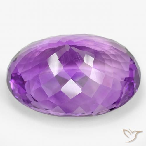 Amatista violeta vívido natural de 105,63 ct, corte óvalo, VVS