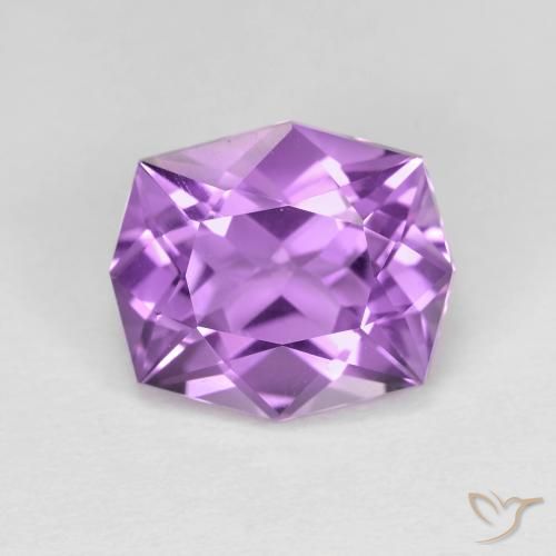 3.80ct Natural Violeta púrpura medio Amatista, Elegante, VVS