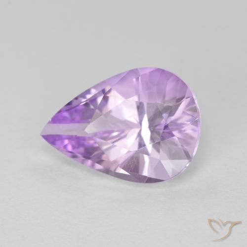 Amatista Violeta medio natural de 2.64 ct, En forma de pera, VVS