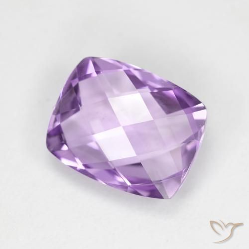 Amatista Violeta rosado natural de 2.78 ct, Forma Cojín, VVS