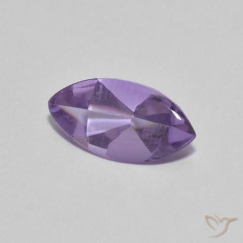 Amatista Violeta medio natural de 1.57 ct, Marquesa, Transparente