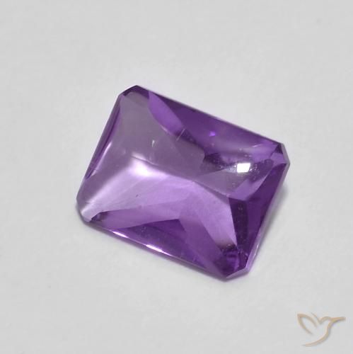 Amatista Violeta intenso natural de 1.35 ct, Corte Octágono / Esmeralda, Transparente