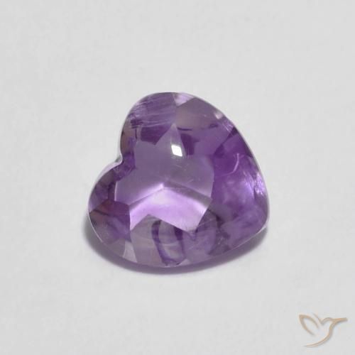 Amatista Violeta iris natural de 0.88 ct, Corazón, Transparente