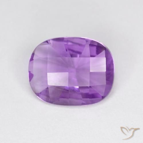 Amatista Violeta púrpura medio natural de 2.22 ct, Forma Cojín, VVS