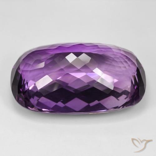 Amatista Violeta medio natural de 115.26 ct, Corte Cojín, IF