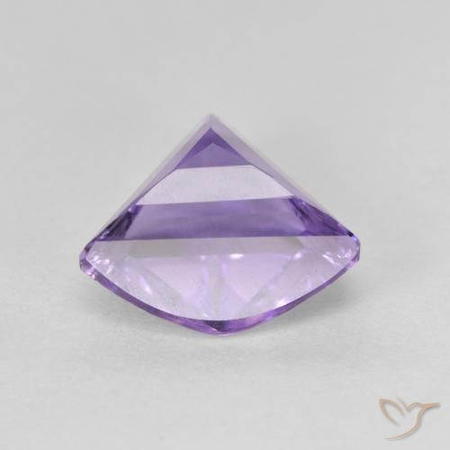 Amatista Violeta vívido natural de 3.06 ct, Trillón, VVS-VS