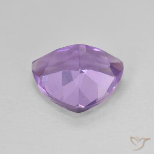 Amatista Violeta rosado natural de 2.77 ct, Trillón, VVS