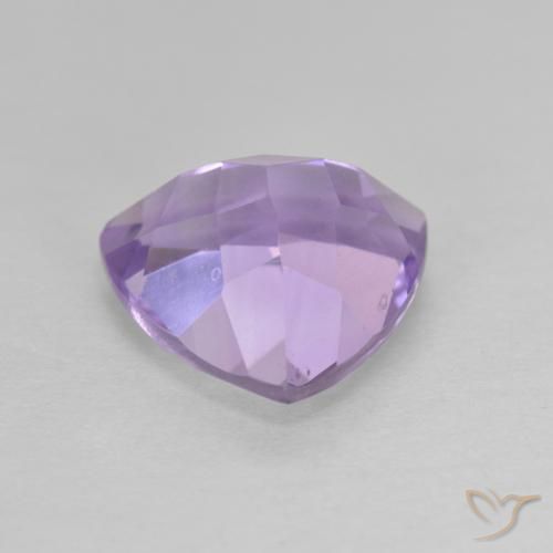 Amatista Violeta medio natural de 2.98 ct, Trillón, VS