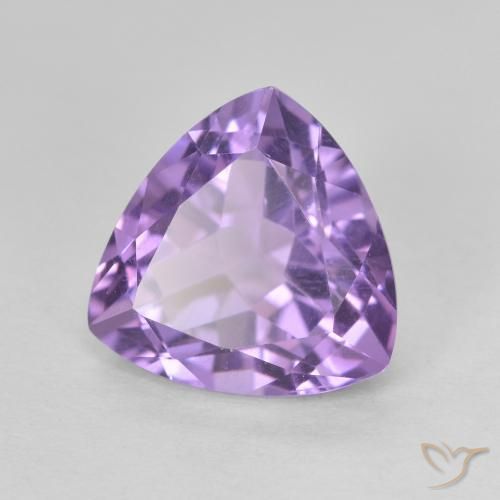 Amatista Violeta medio natural de 3.24 ct, Trillón, VVS-VS