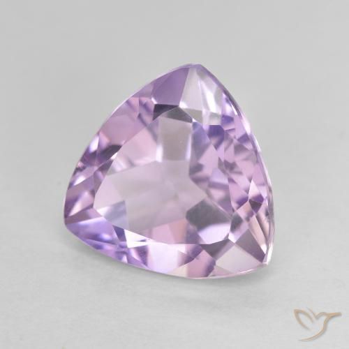 Amatista Violeta iris natural de 2.97 ct, Trillón, VVS-VS