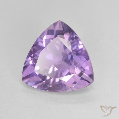Amatista Violeta iris natural de 2.61 ct, Trillón, VVS-VS