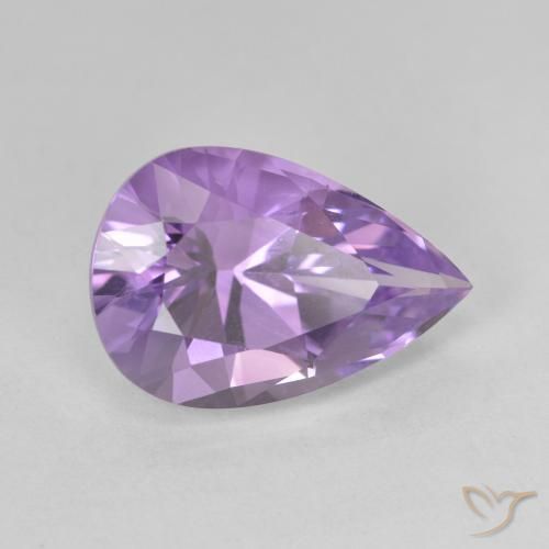 Amatista Medium Light Purplish-Violet natural de 4.86 ct, En forma de pera, VVS