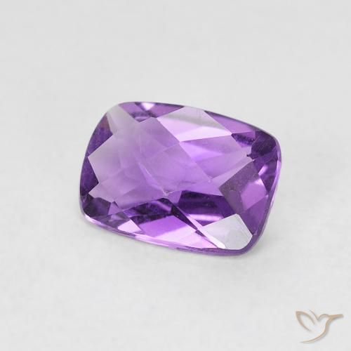 Amatista Violeta púrpura medio natural de 0.74 ct, Corte Cojín, VVS