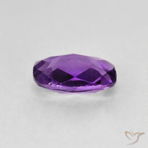 Amatista Violeta púrpura medio natural de 0.74 ct, Corte Cojín, VVS