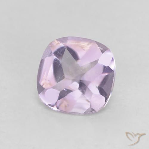 Amatista Violeta claro natural de 0.52 ct, Forma Cojín, Transparente