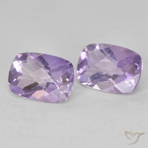 Gemas de Amatista Violeta medio natural de 1.71 ct, Forma Cojín, VVS-VS