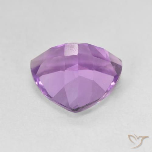 Amatista Violeta iris natural de 3.06 ct, Trillón, VVS-VS