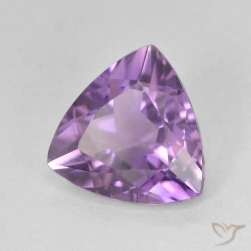 Amatista Violeta oscuro natural de 2.59 ct, Trillón, VVS-VS