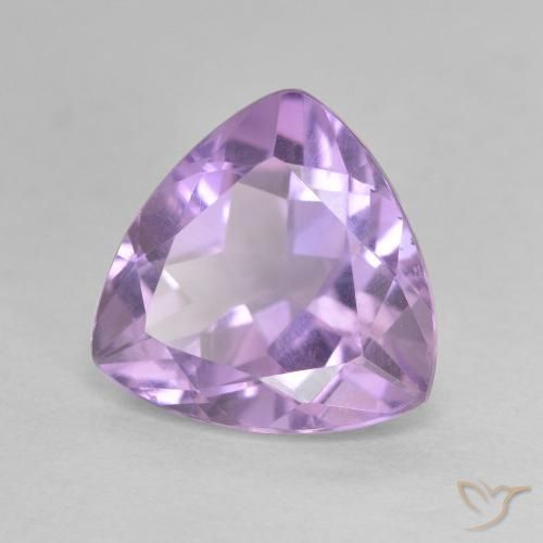 Amatista Violeta medio natural de 2.86 ct, Trillón, VS