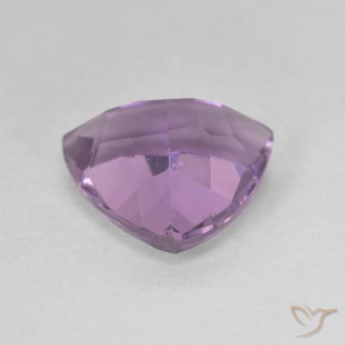 Amatista Violeta oscuro natural de 2.72 ct, Trillón, VS