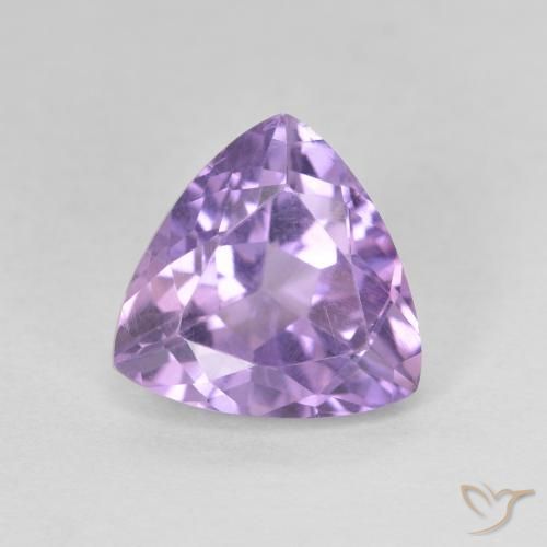 Amatista Violeta oscuro natural de 3.07 ct, Trillón, VS