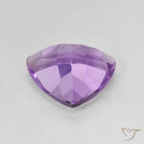 Amatista Violeta iris natural de 2.71 ct, Trillón, VVS-VS