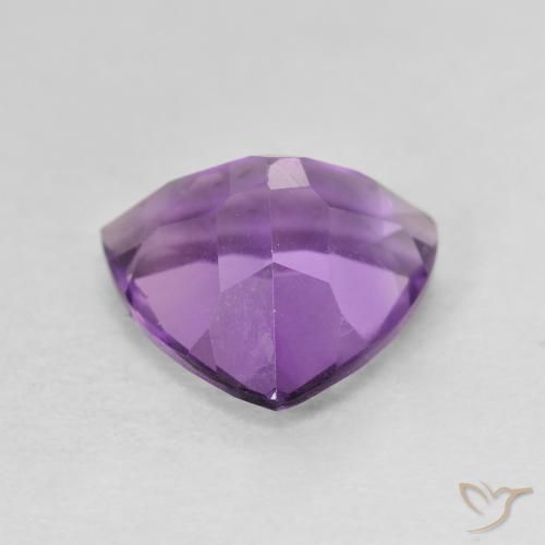 Amatista Violeta iris natural de 2.82 ct, Trillón, VVS-VS