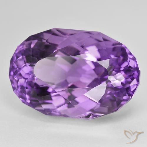 Amatista Violeta intenso natural de 31.99 ct, Ovalada, VVS-VS
