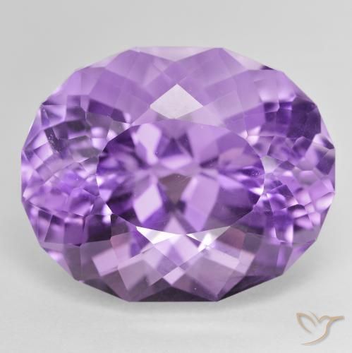 28.91ct Natural Violeta medio Amatista, Ovalada, VVS-VS