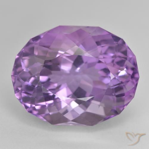 31.42ct Natural Violeta medio claro Amatista, Ovalada, VVS
