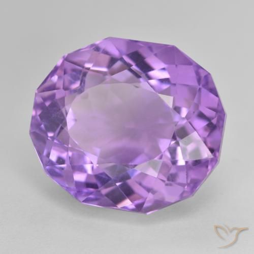 Amatista Violeta medio natural de 17.75 ct, Ovalada, VVS-VS
