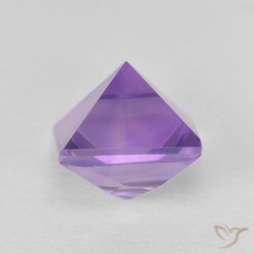 Amatista Violeta medio natural de 1.14 ct, Cuadrado, VVS-VS