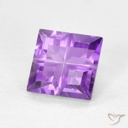 Amatista Violeta vívido natural de 0.55 ct, Cuadrado, VVS-VS